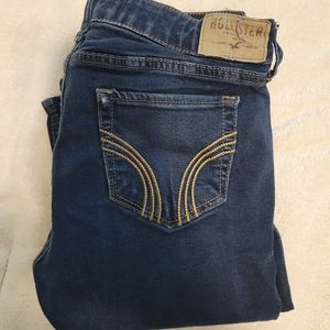 Hollister skinny jeans, size 5L, dark wash